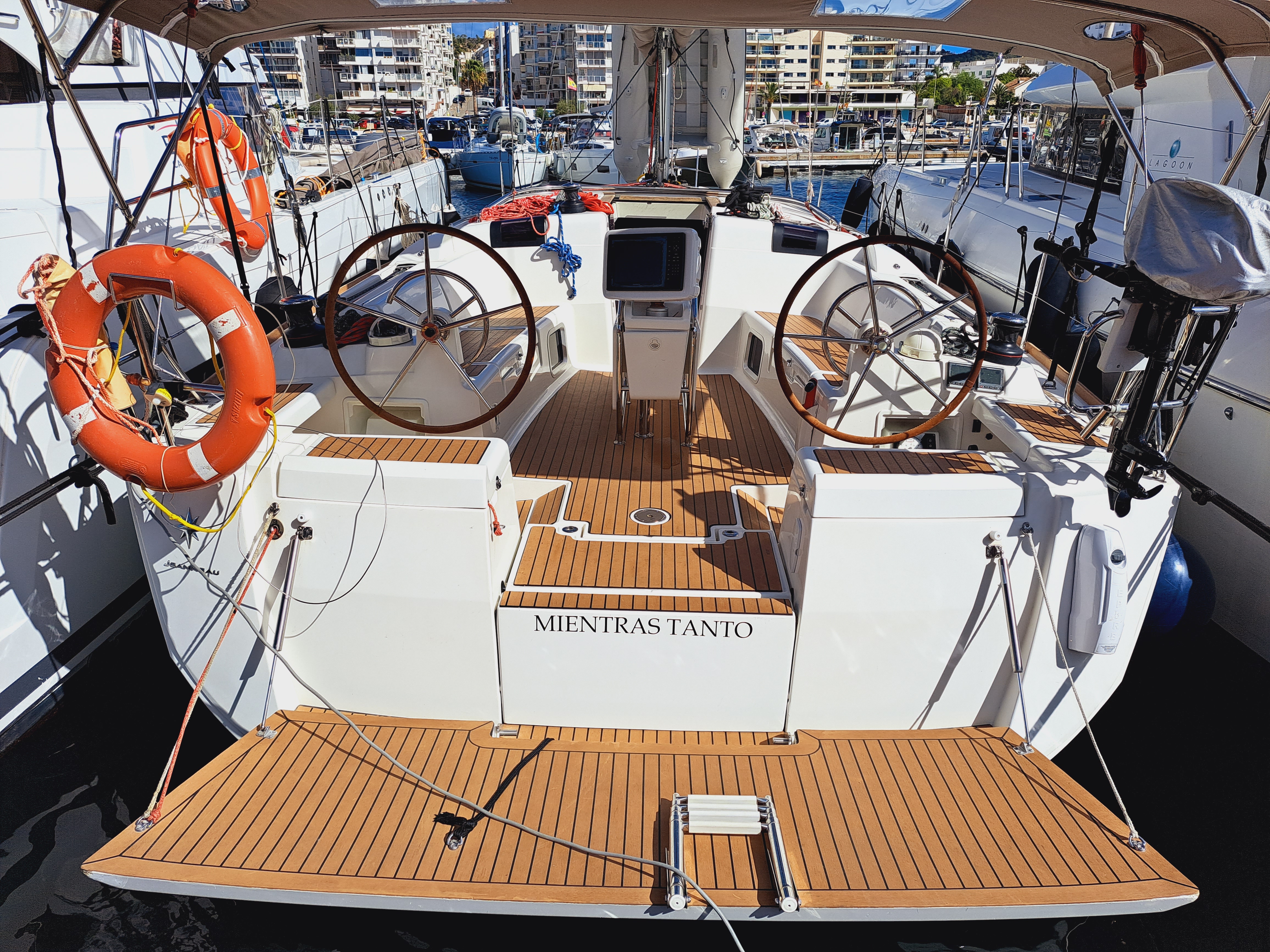 Sun Odyssey 449 - Yacht Charter Ibiza & Boat hire in Spain Balearic Islands Ibiza and Formentera Ibiza Sant Antoni de Portmany Sant Antoni de Portmany Port 2