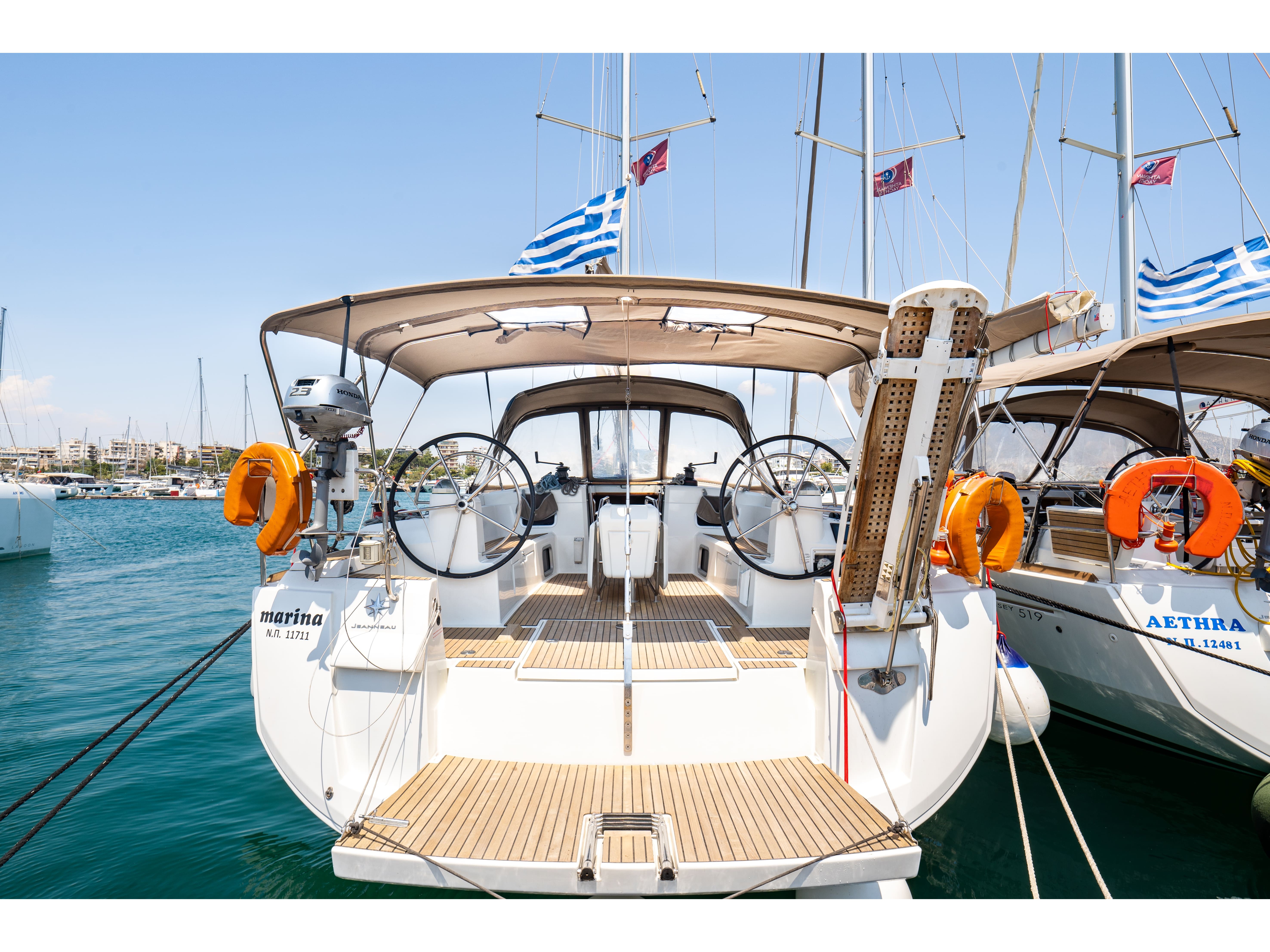 Sun Odyssey 519 - Sailboat Charter Greece & Boat hire in Greece Athens and Saronic Gulf Athens Alimos Alimos Marina 4