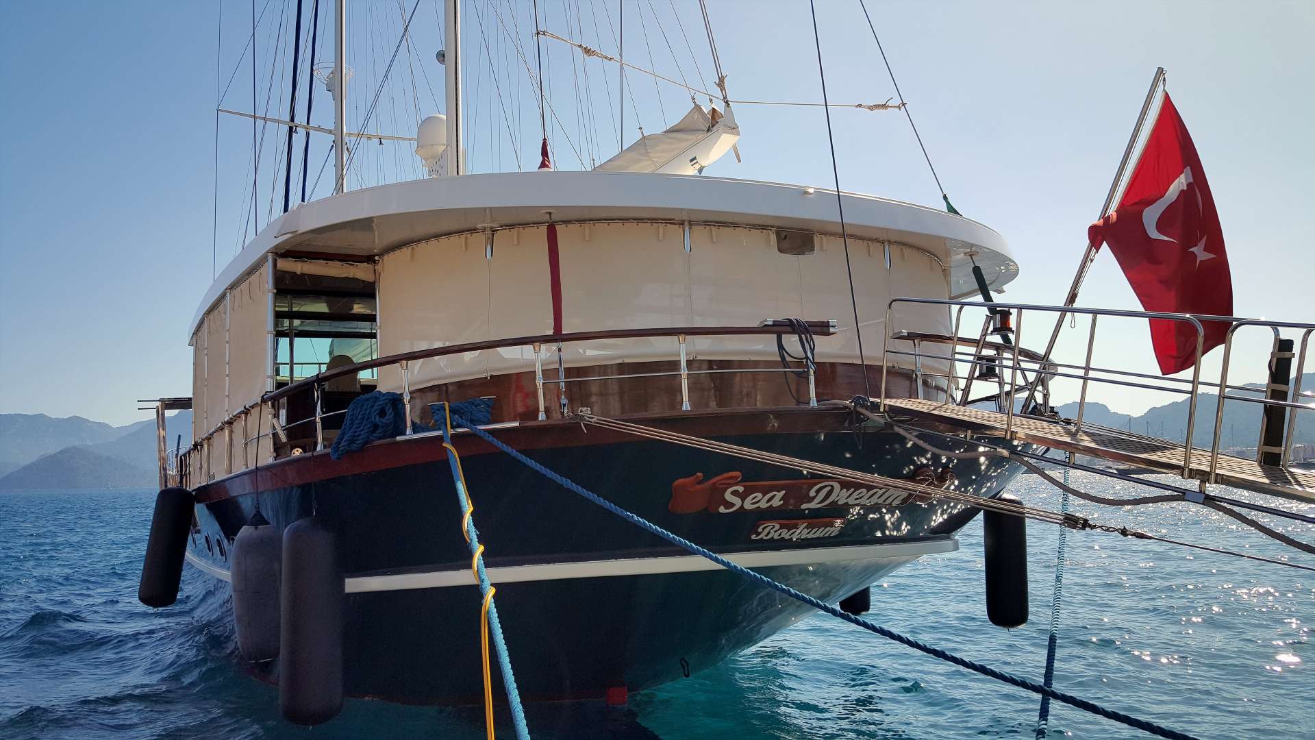 sea dream - Sailboat Charter Worldwide & Boat hire in Greece & Turkey 3