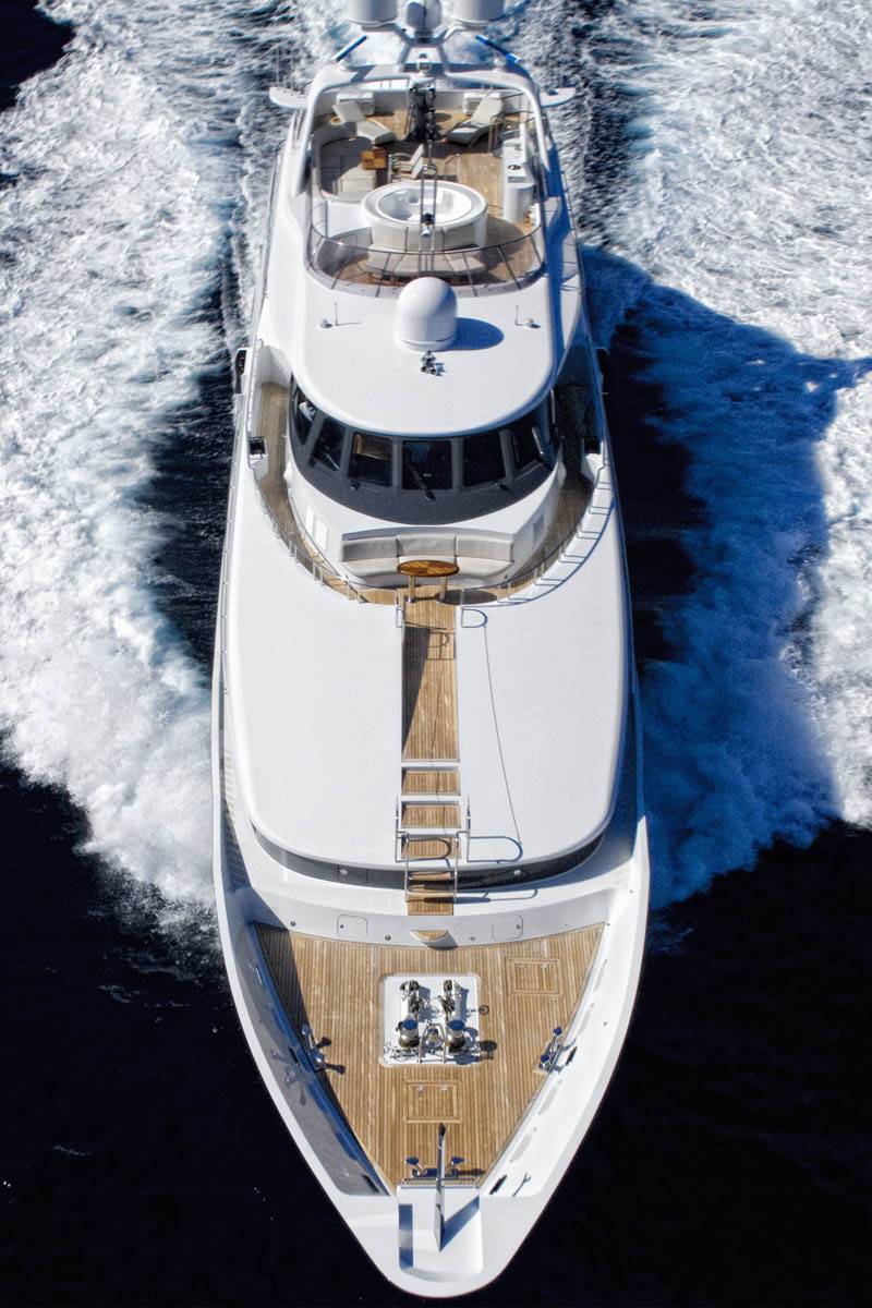 kijo - Yacht Charter Pescara & Boat hire in Riviera, Cors, Sard, Italy, Spain, Turkey, Croatia, Greece 3