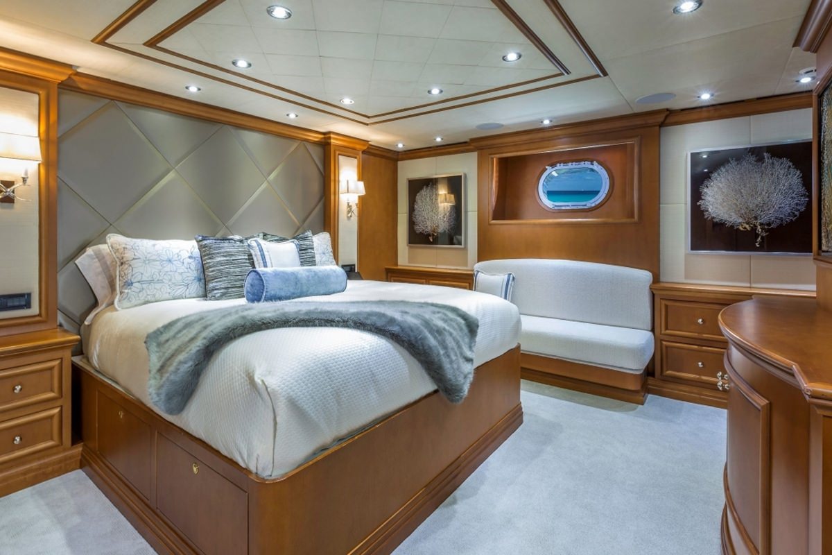 m3 - Yacht Charter Annapolis & Boat hire in US East Coast & Bahamas 3
