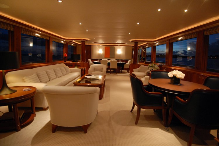 dona lola - Luxury yacht charter Bahamas & Boat hire in Bahamas 2