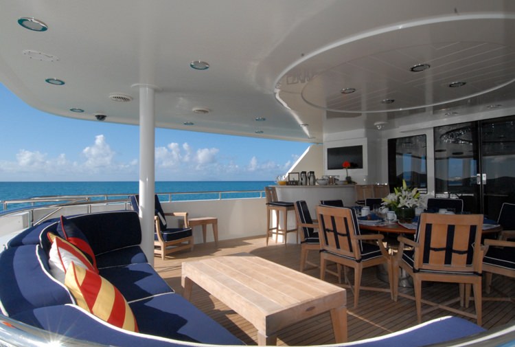 dona lola - Luxury yacht charter Bahamas & Boat hire in Bahamas 4