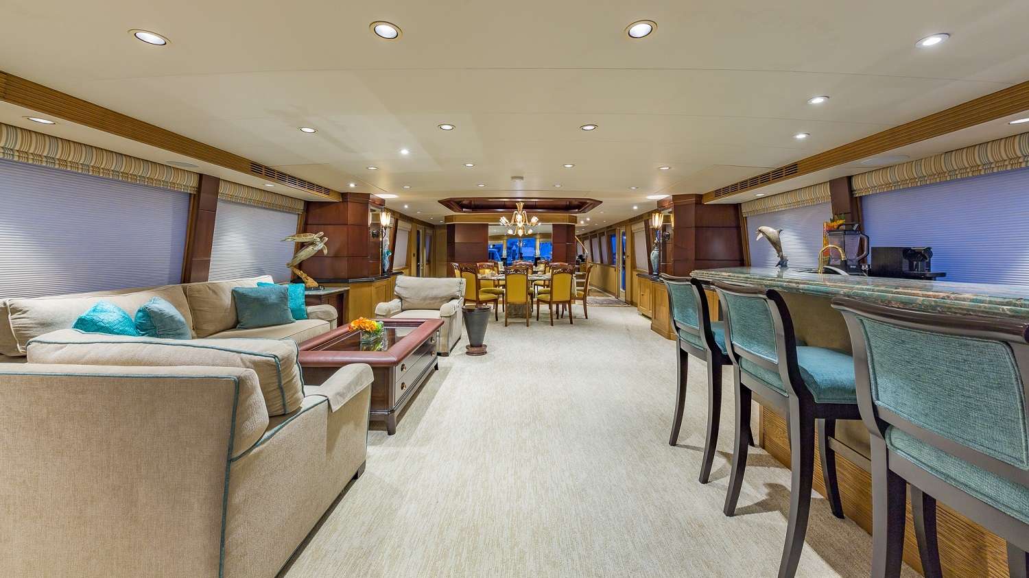legendary - Yacht Charter Florida & Boat hire in Florida & Bahamas 2