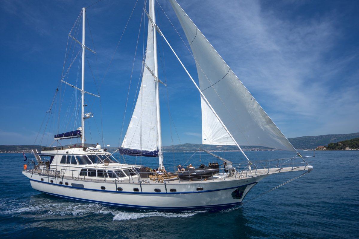 alba - Yacht Charter Zaton & Boat hire in Croatia 1