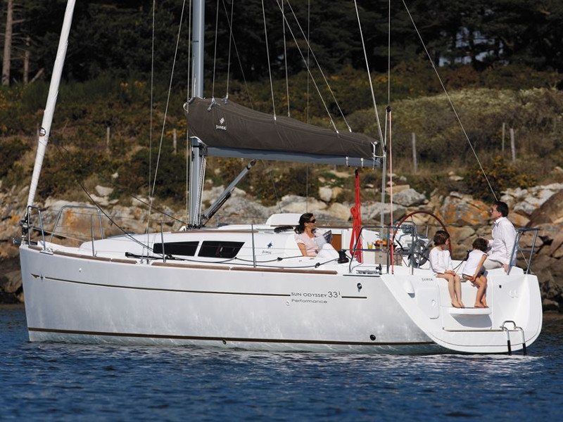 Sun Odyssey 33i - Yacht Charter Lavrion & Boat hire in Greece Athens and Saronic Gulf Lavrion Lavrion Main Port 1
