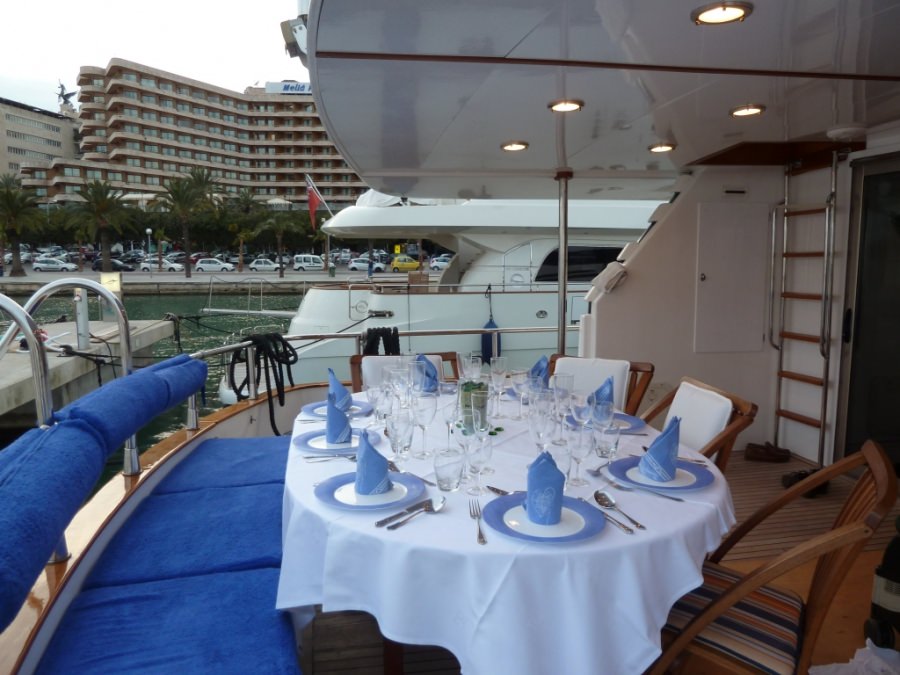 lady tatiana of london - Yacht Charter Valencia & Boat hire in Balearics & Spain 5