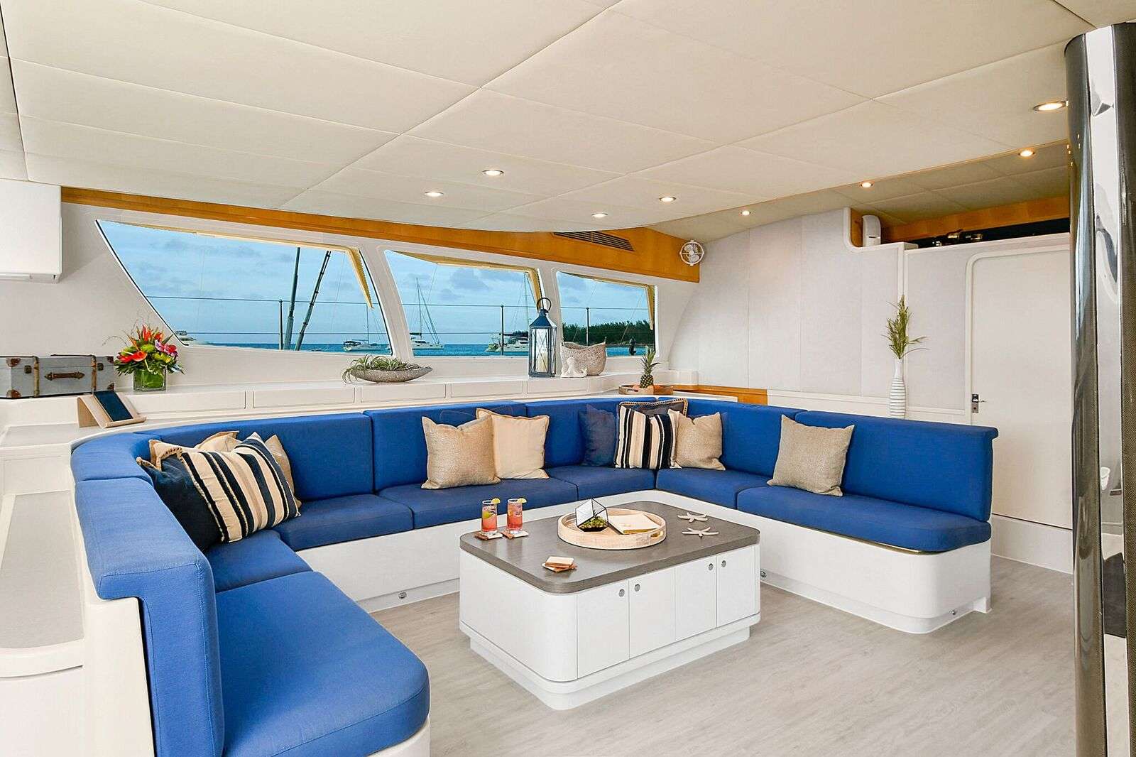 blue gryphon - Catamaran Charter worldwide & Boat hire in Bahamas 2