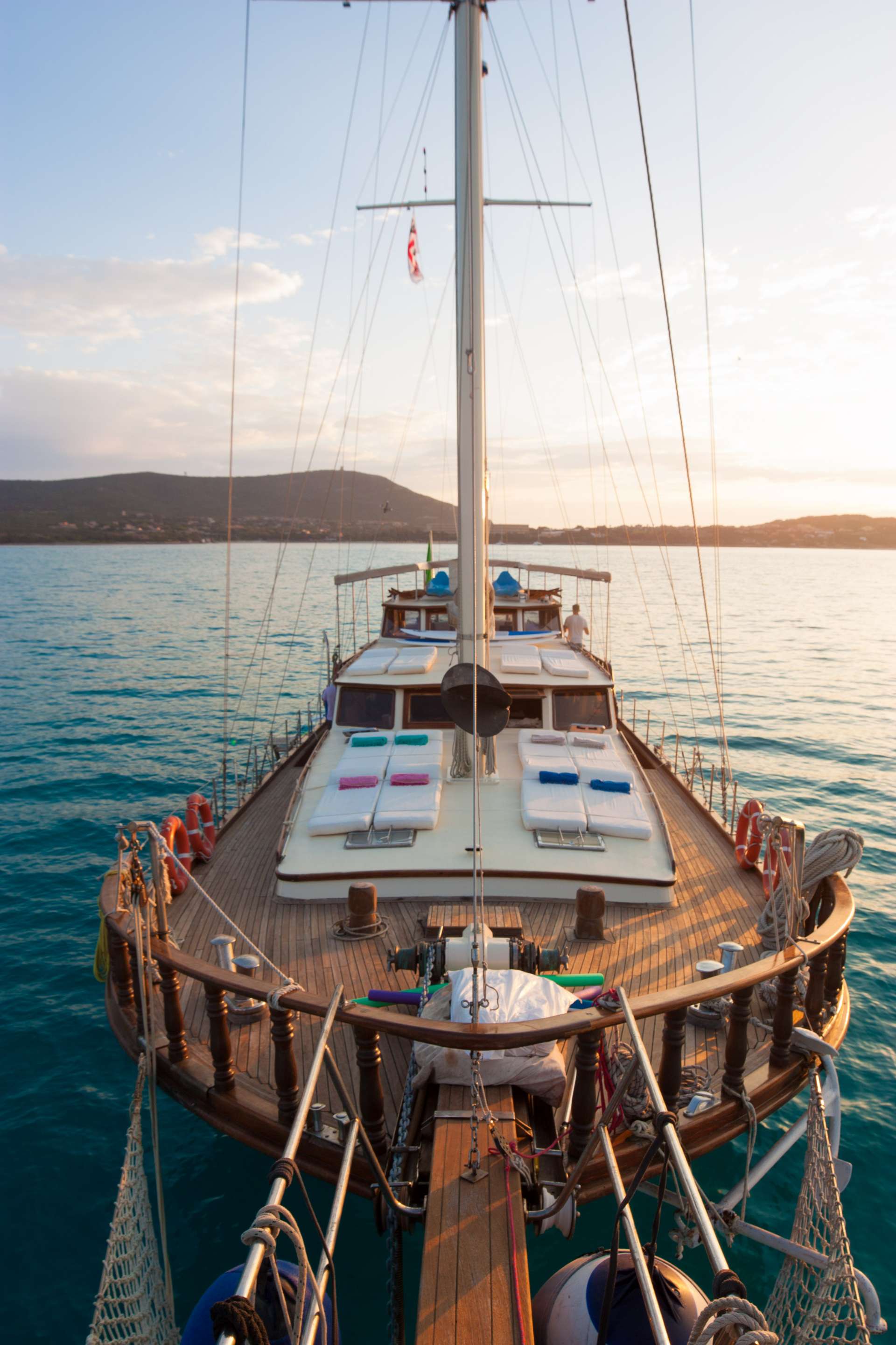 alissa - Yacht Charter Antibes & Boat hire in Fr. Riviera & Tyrrhenian Sea 5
