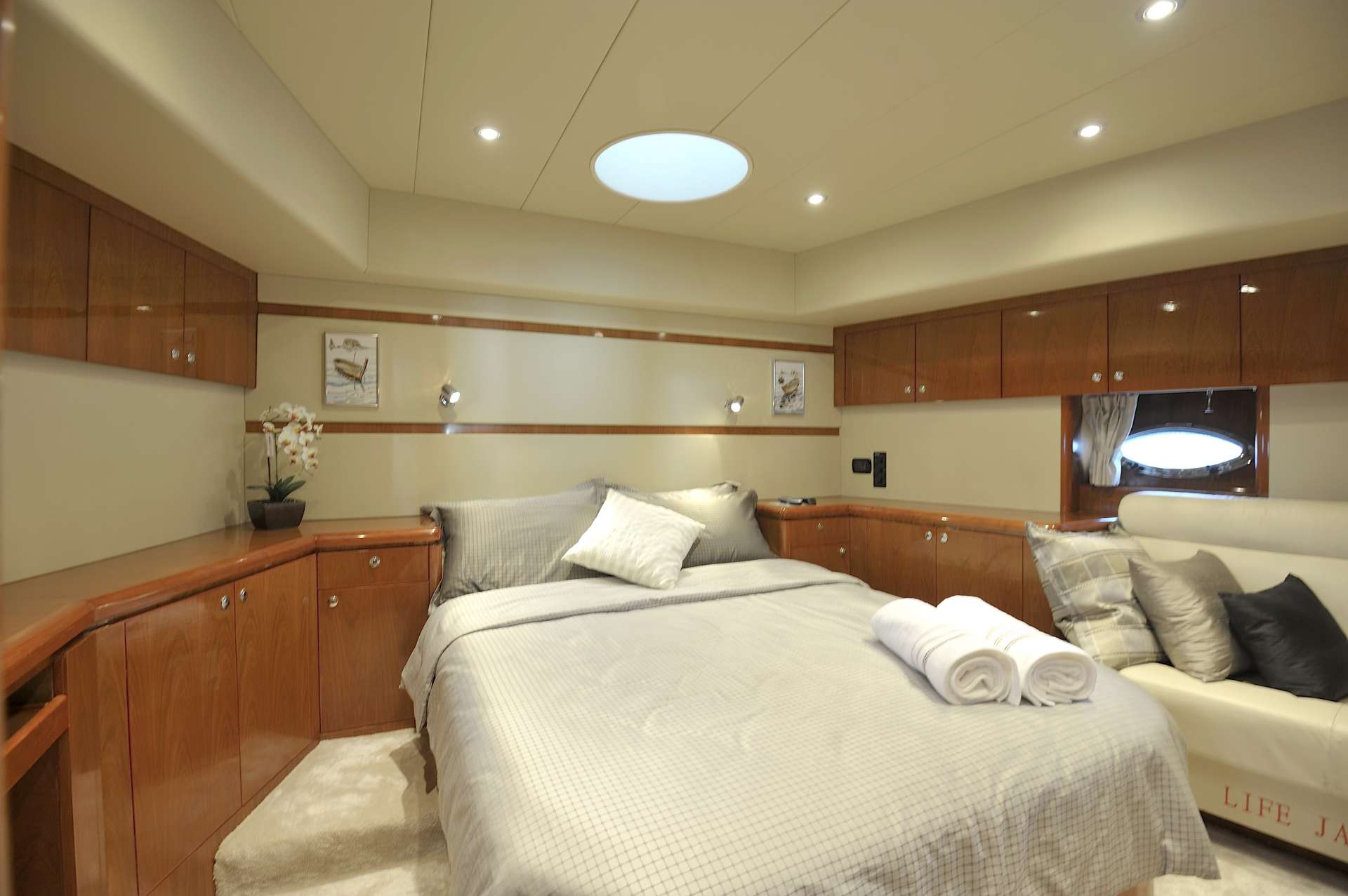 lady kathryn - Yacht Charter Koh Samui & Boat hire in SE Asia 6