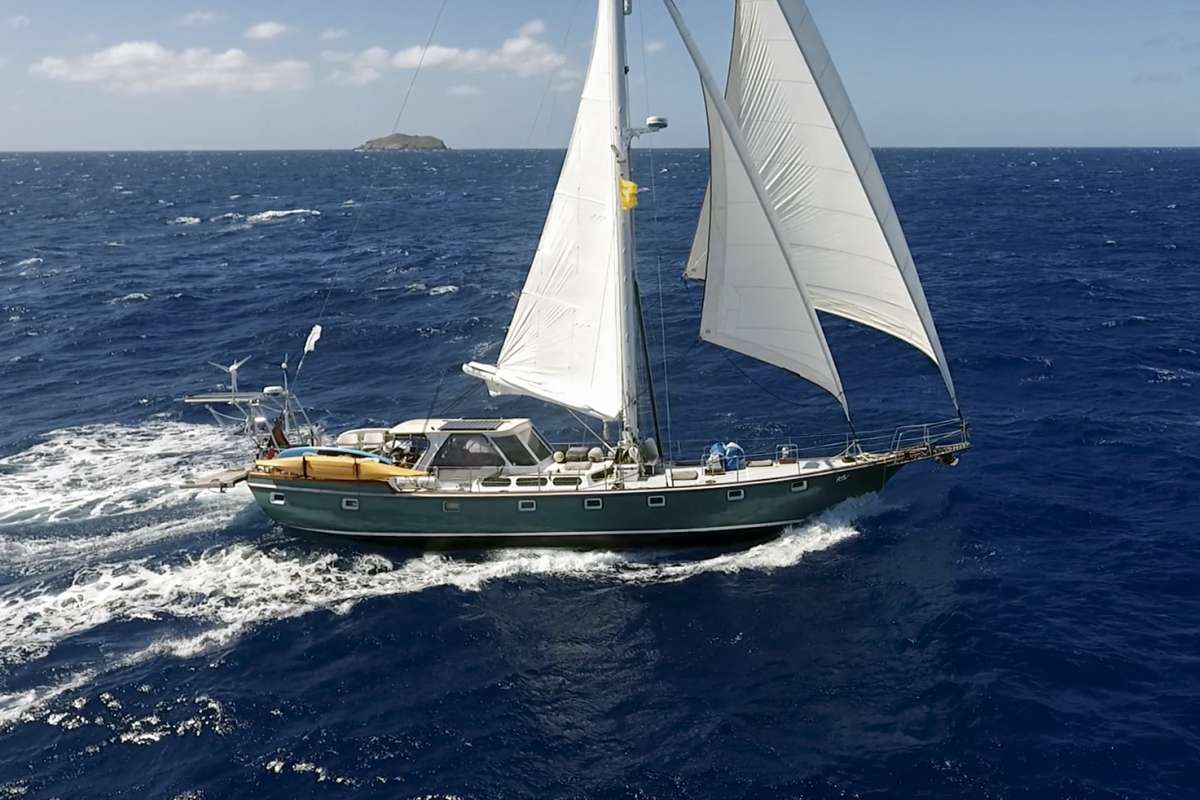 kai - Sailboat Charter Bahamas & Boat hire in Caribbean 2