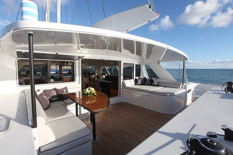 slim - Yacht Charter Uturoa & Boat hire in French Polynesia, Central America 4