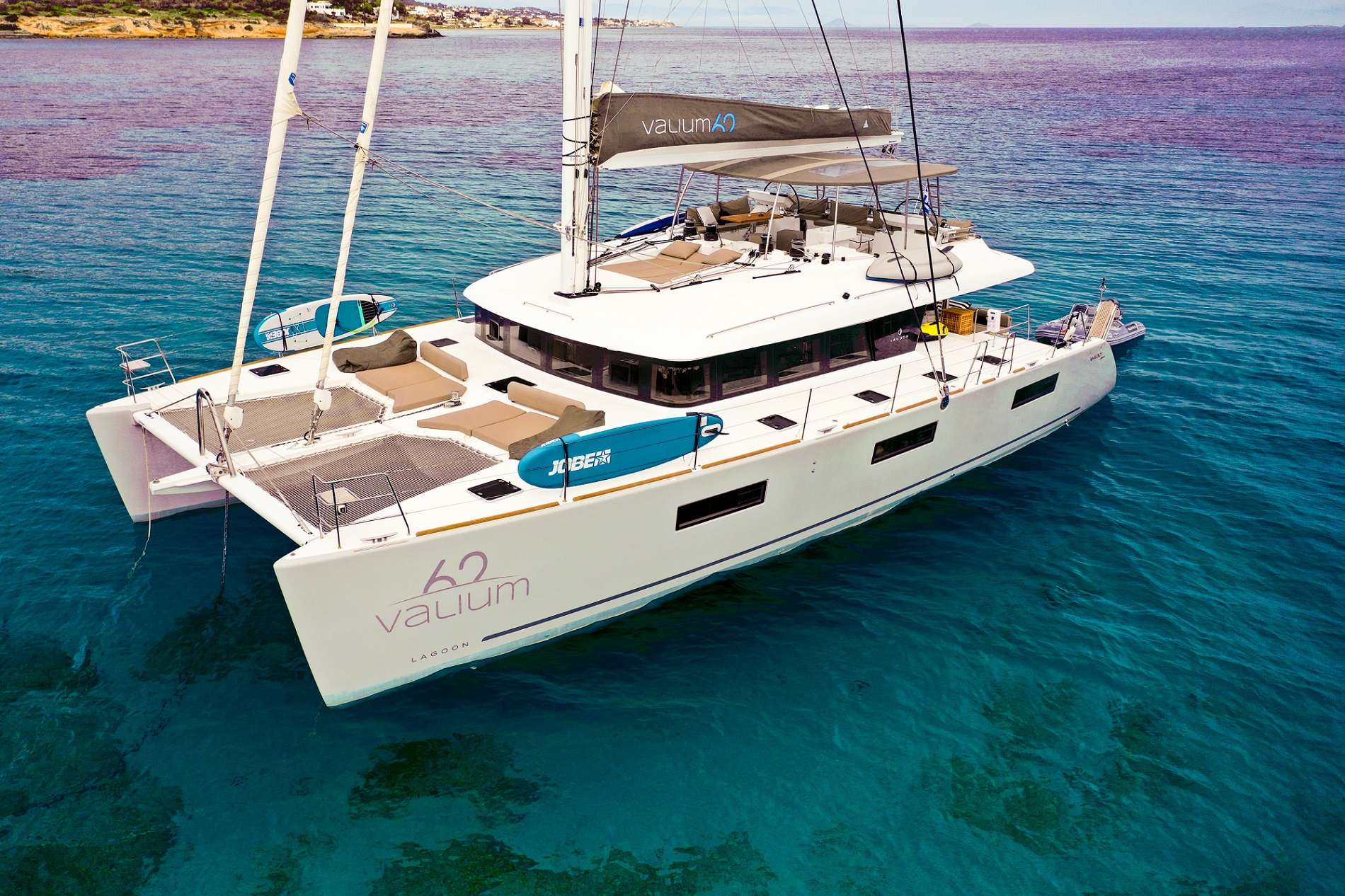 valium62 - Yacht Charter Achillio & Boat hire in Greece 2
