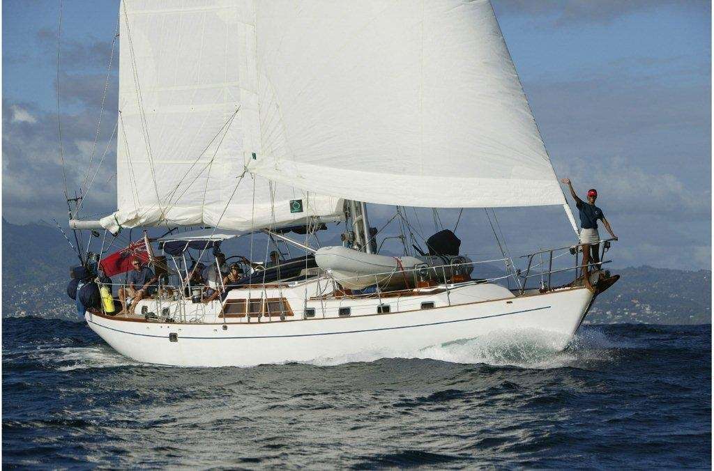 the dove - Yacht Charter Nelsons Dockyard & Boat hire in Caribbean 1
