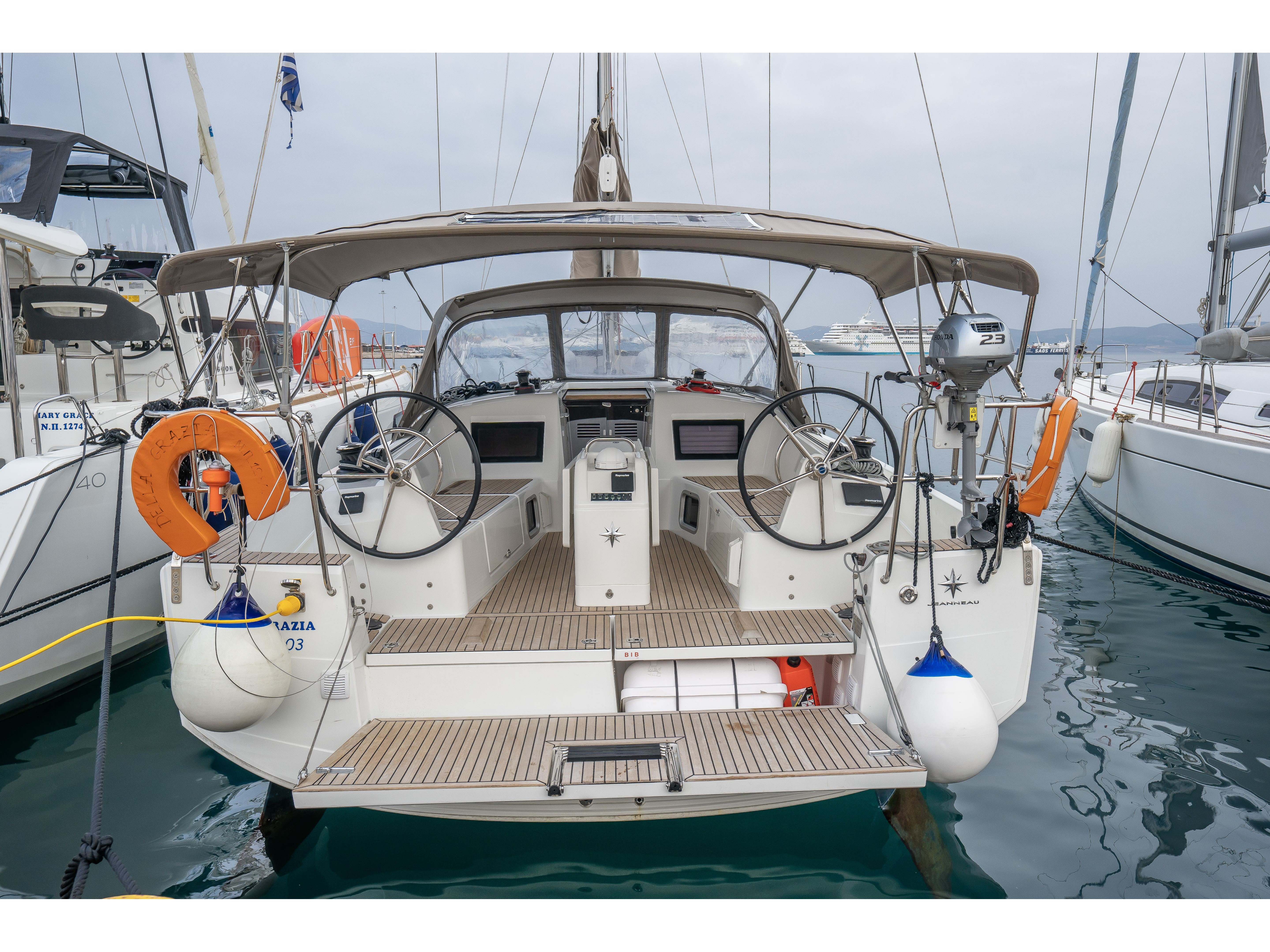 Sun Odyssey 410 - Yacht Charter Paros & Boat hire in Greece Cyclades Islands Paros Naoussa Naousa Marina 2
