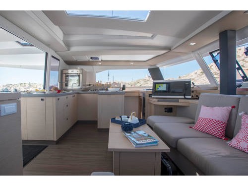 Astréa 42 - Yacht Charter French Riviera & Boat hire in France French Riviera Cogolin Les Marines de Cogolin 3