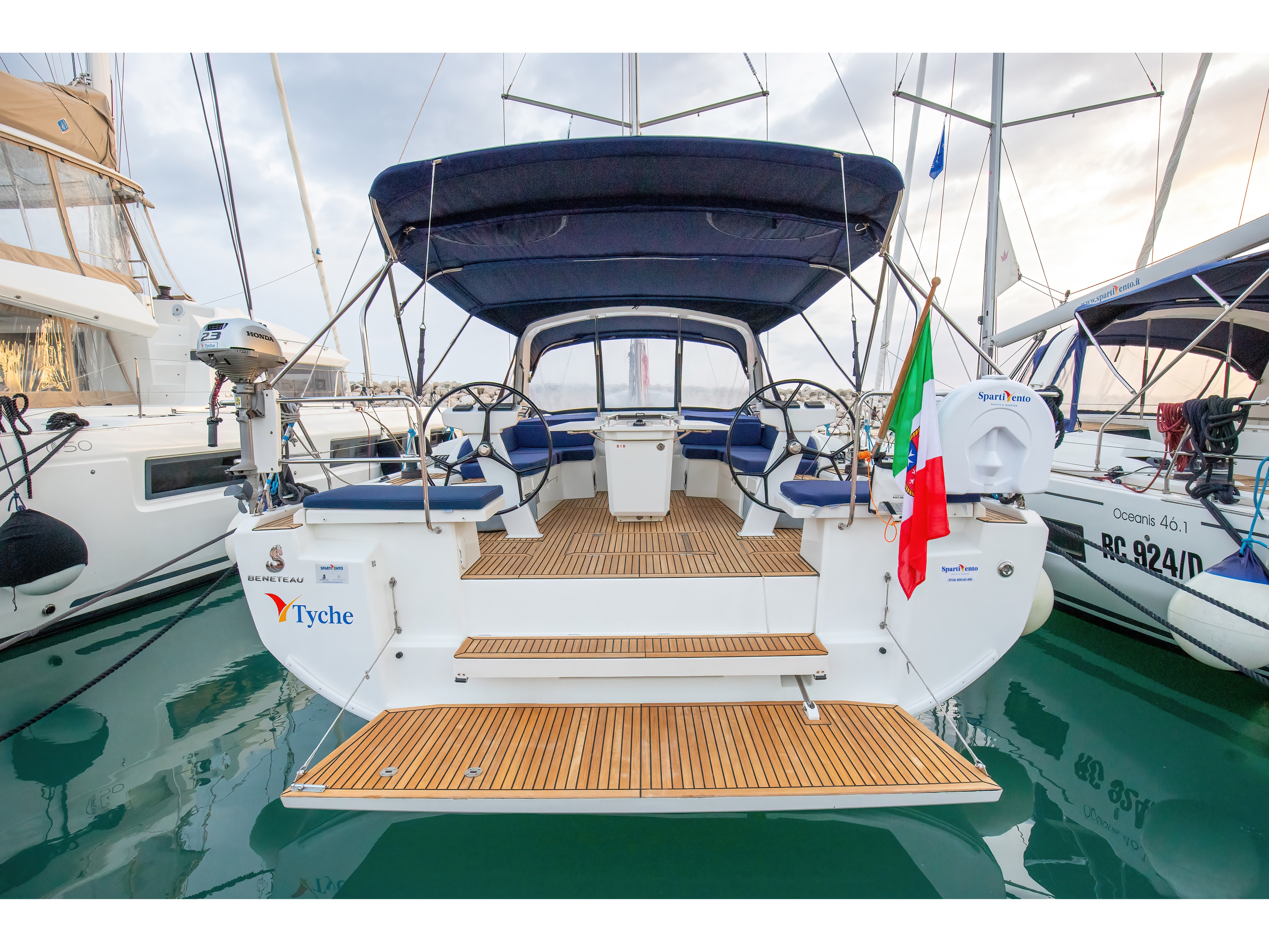 Oceanis 46.1 - Yacht Charter Salerno & Boat hire in Italy Campania Salerno Province Salerno Marina d'Arechi 3
