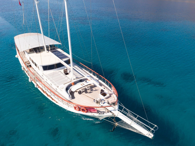 Gulet - Motor Boat Charter Turkey & Boat hire in Turkey Turkish Riviera Carian Coast Marmaris Netsel Marina 6