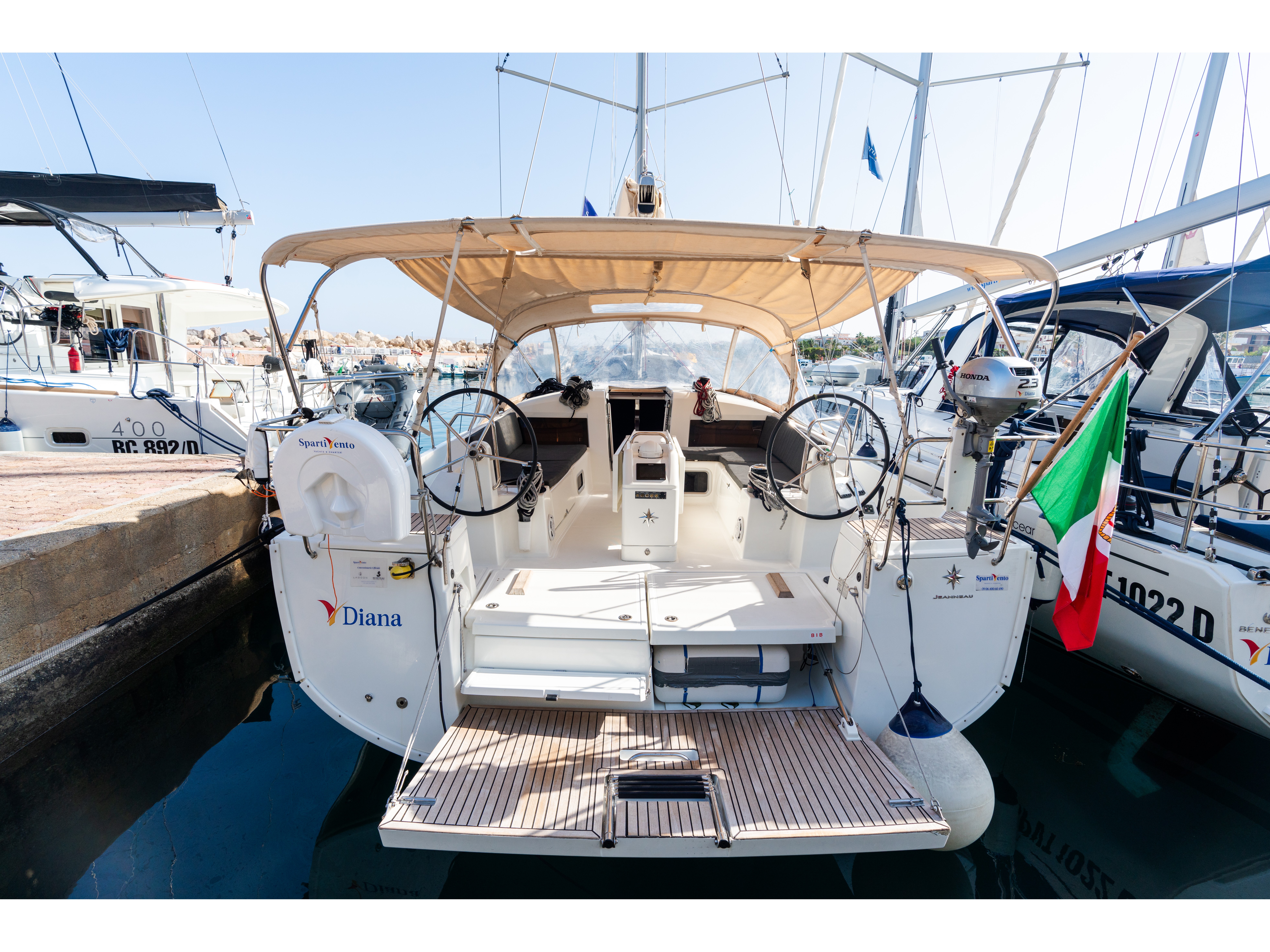 Sun Odyssey 440 - Yacht Charter Portorosa & Boat hire in Italy Sicily Aeolian Islands Furnari Marina Portorosa 2