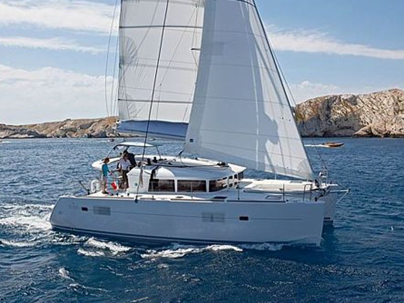 Lagoon 400 - Luxury yacht charter Balearics & Boat hire in Spain Balearic Islands Ibiza and Formentera Ibiza Ibiza Club Nautico Ibiza 1
