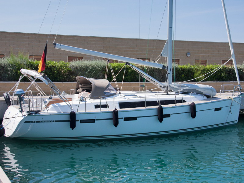 Bavaria Cruiser 41 - Yacht Charter San Vincenzo & Boat hire in Italy San Vincenzo Marina di San Vincenzo 2