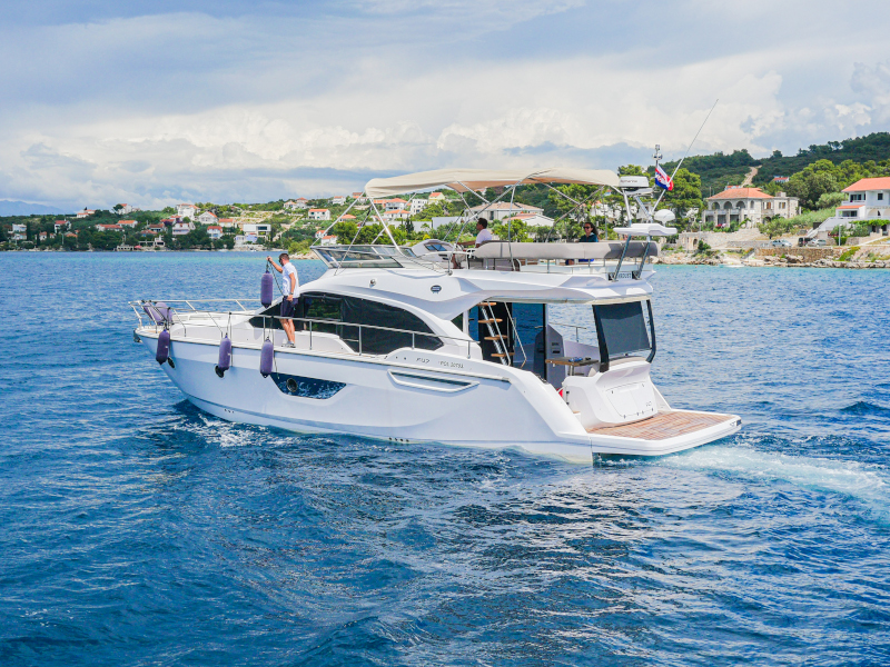 Sessa Fly 47 - Yacht Charter Podstrana & Boat hire in Croatia Split-Dalmatia Split Podstrana Marina Lav 2