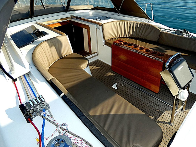 Hanse 540e - Luxury yacht charter Sicily & Boat hire in Italy Sicily Aeolian Islands Milazzo Marina del Nettuno 4
