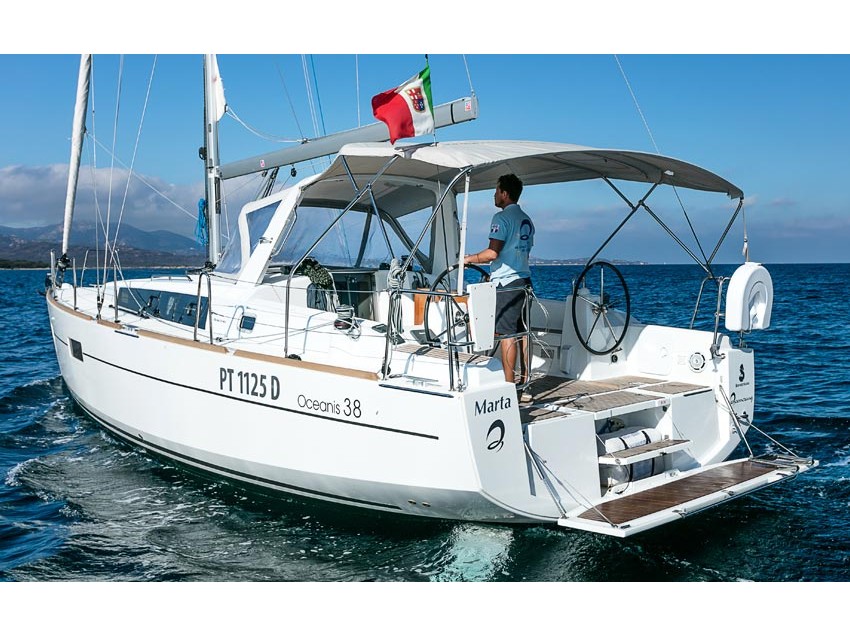 Oceanis 38 - Location de Bateaux en Sardaigne & Boat hire in Italy Sardinia Costa Smeralda Portisco Marina di Portisco 1