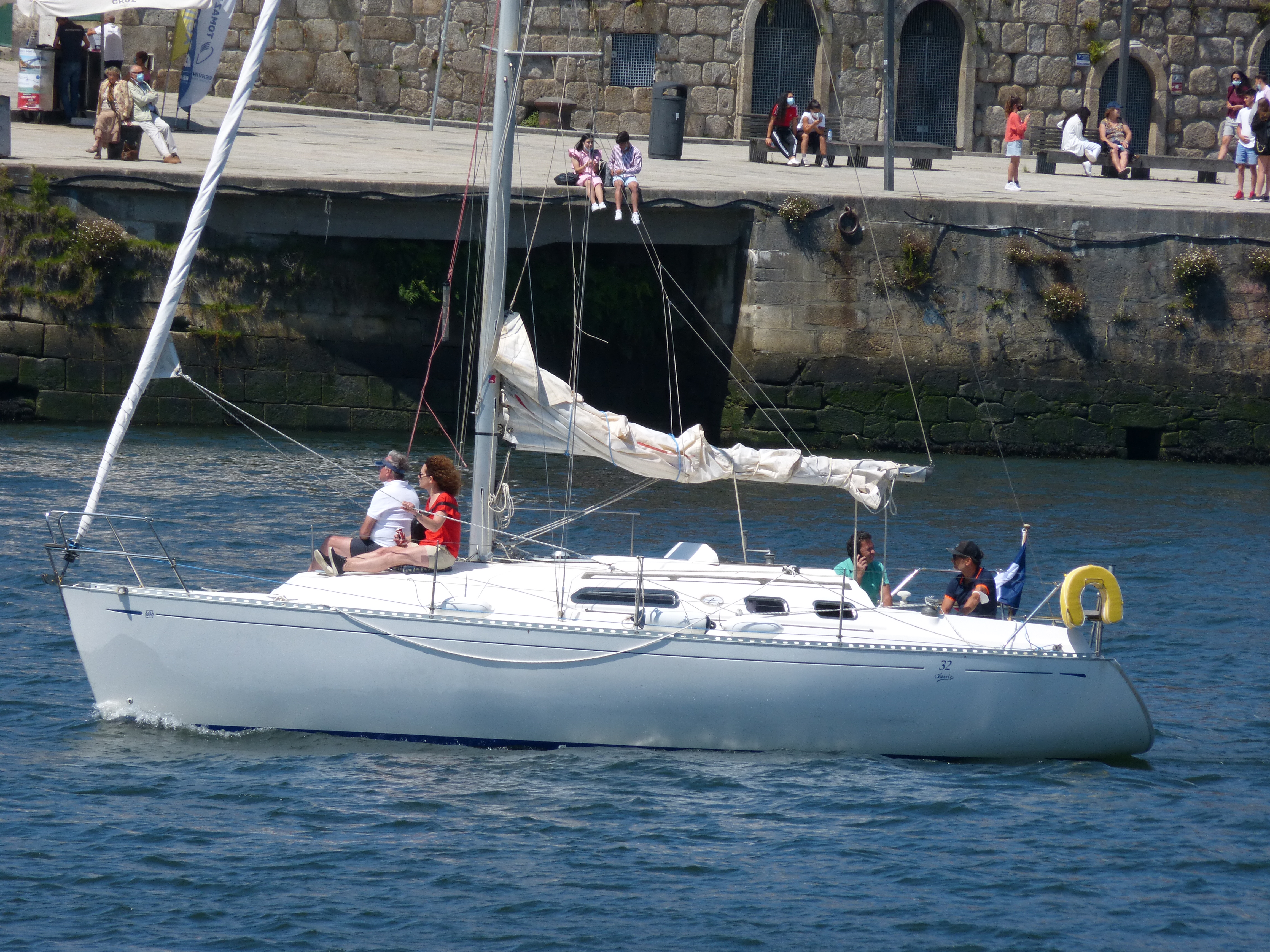 Dufour 32 - Yacht Charter Pontevedra & Boat hire in Spain Galicia Pontevedra Puerto Deportivo de Cangas 2