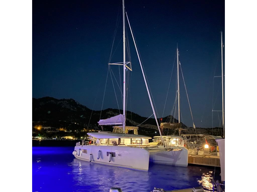 Lagoon 42 - Catamaran charter Marmaris & Boat hire in Turkey Turkish Riviera Carian Coast Marmaris Netsel Marina 2