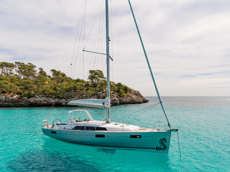 Oceanis 41.1 - Yacht Charter Propriano & Boat hire in France Corsica South Corsica Propriano Port of Propriano 1