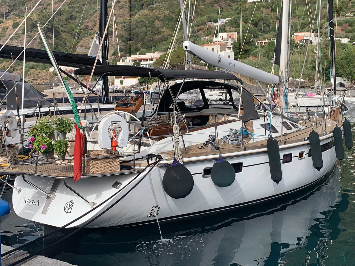 Dynamique 62 - Yacht Charter Tropea & Boat hire in Italy Tropea Porto di Tropea 1