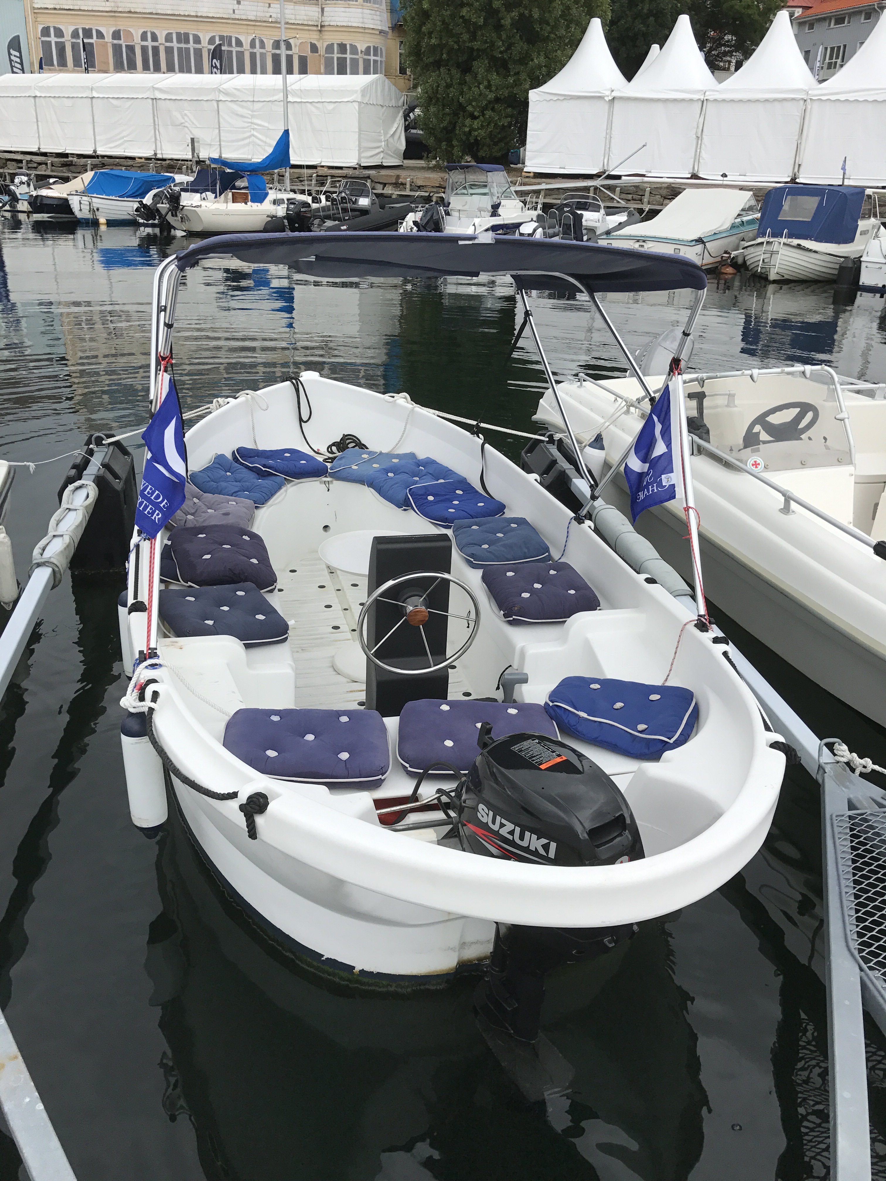 Whaly 440 Exclusive - Motor Boat Charter Sweden & Boat hire in Sweden Marstrand Göteborg / Marstrand 2