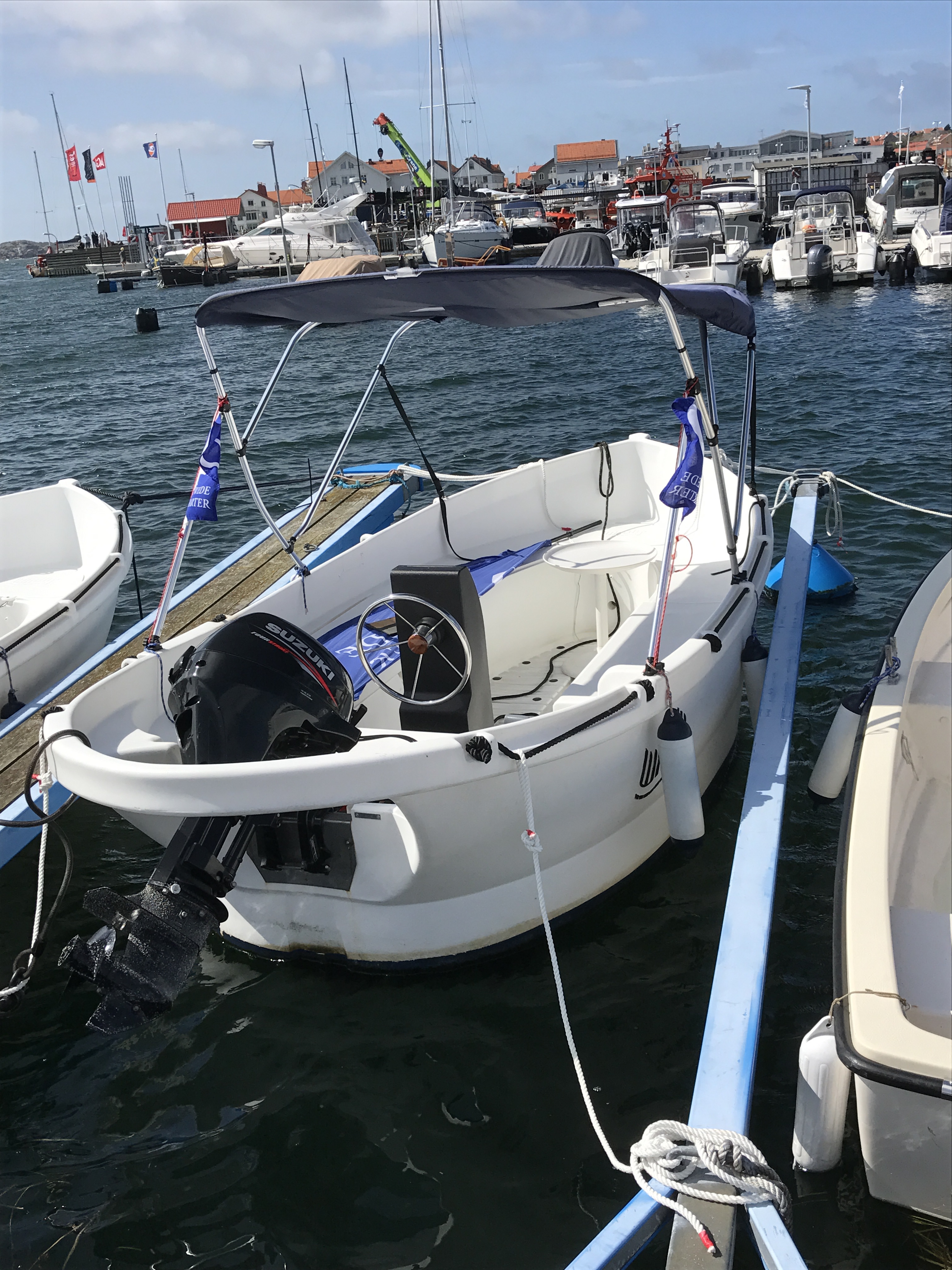 Whaly 440 Exclusive - Motor Boat Charter Sweden & Boat hire in Sweden Marstrand Göteborg / Marstrand 5