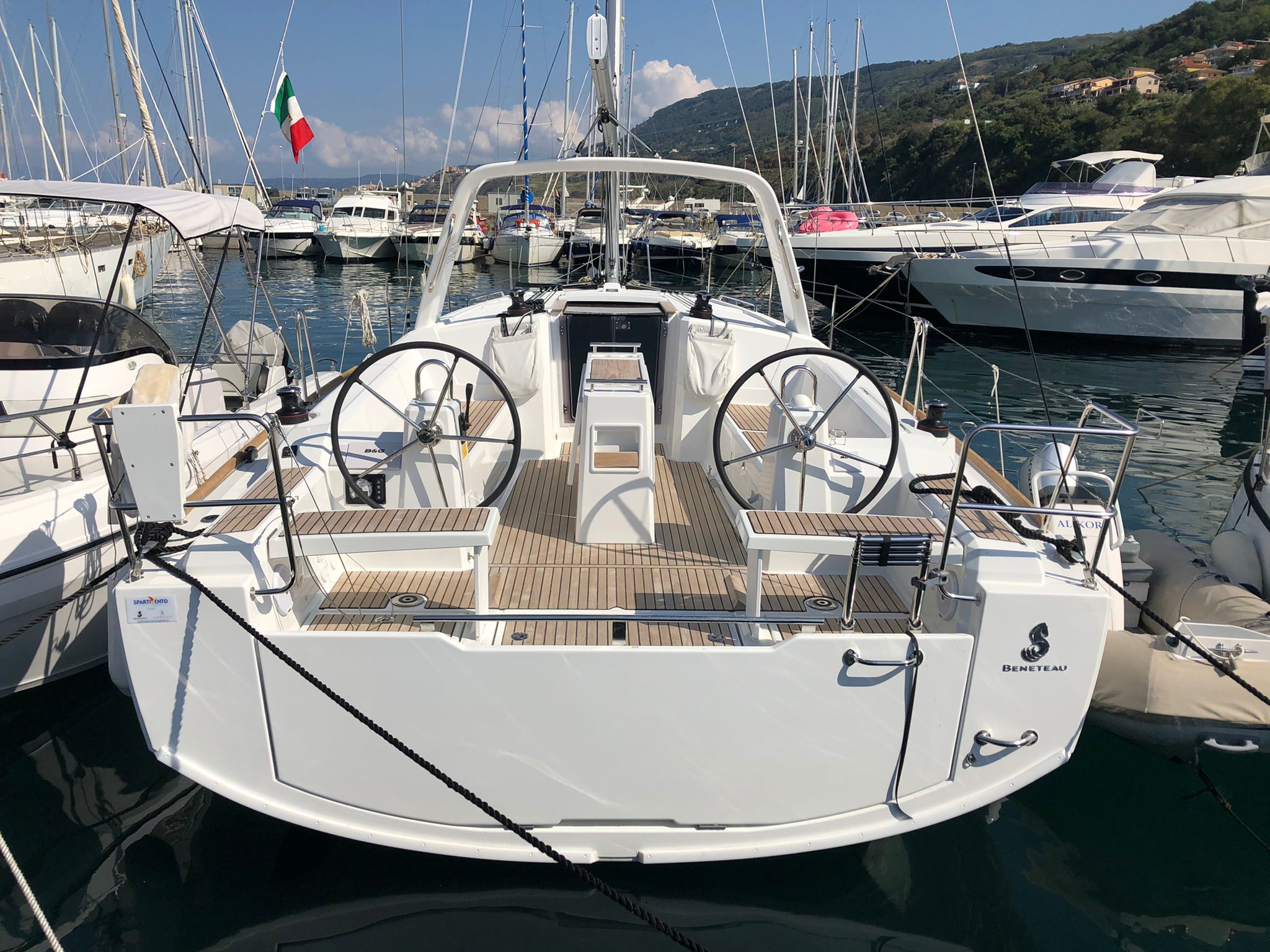 Oceanis 38.1 - Yacht Charter Vibo Marina & Boat hire in Italy Vibo Marina Vibo Marina 3