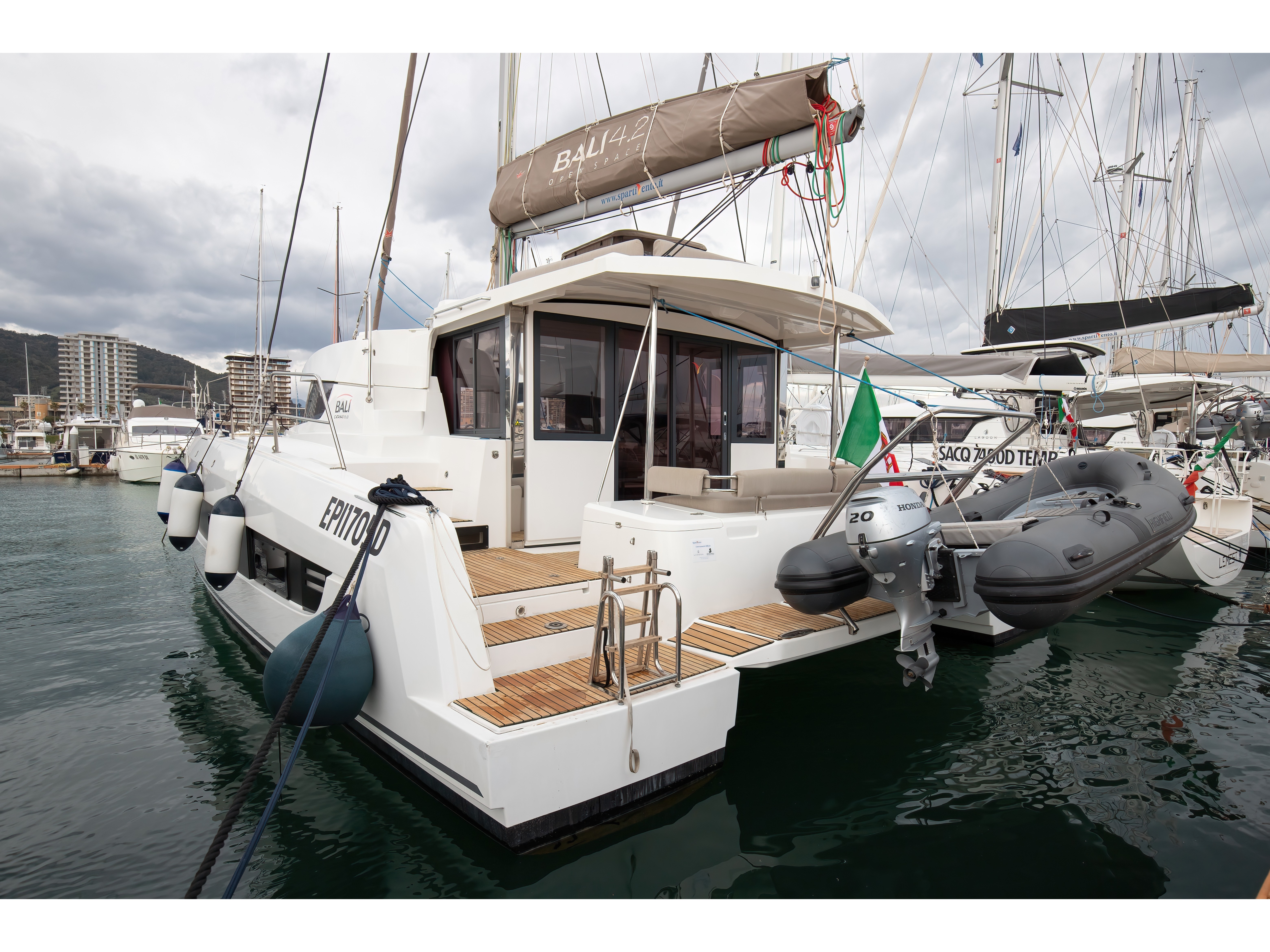 Bali 4.2 - Yacht Charter Salerno & Boat hire in Italy Campania Salerno Province Salerno Marina d'Arechi 2