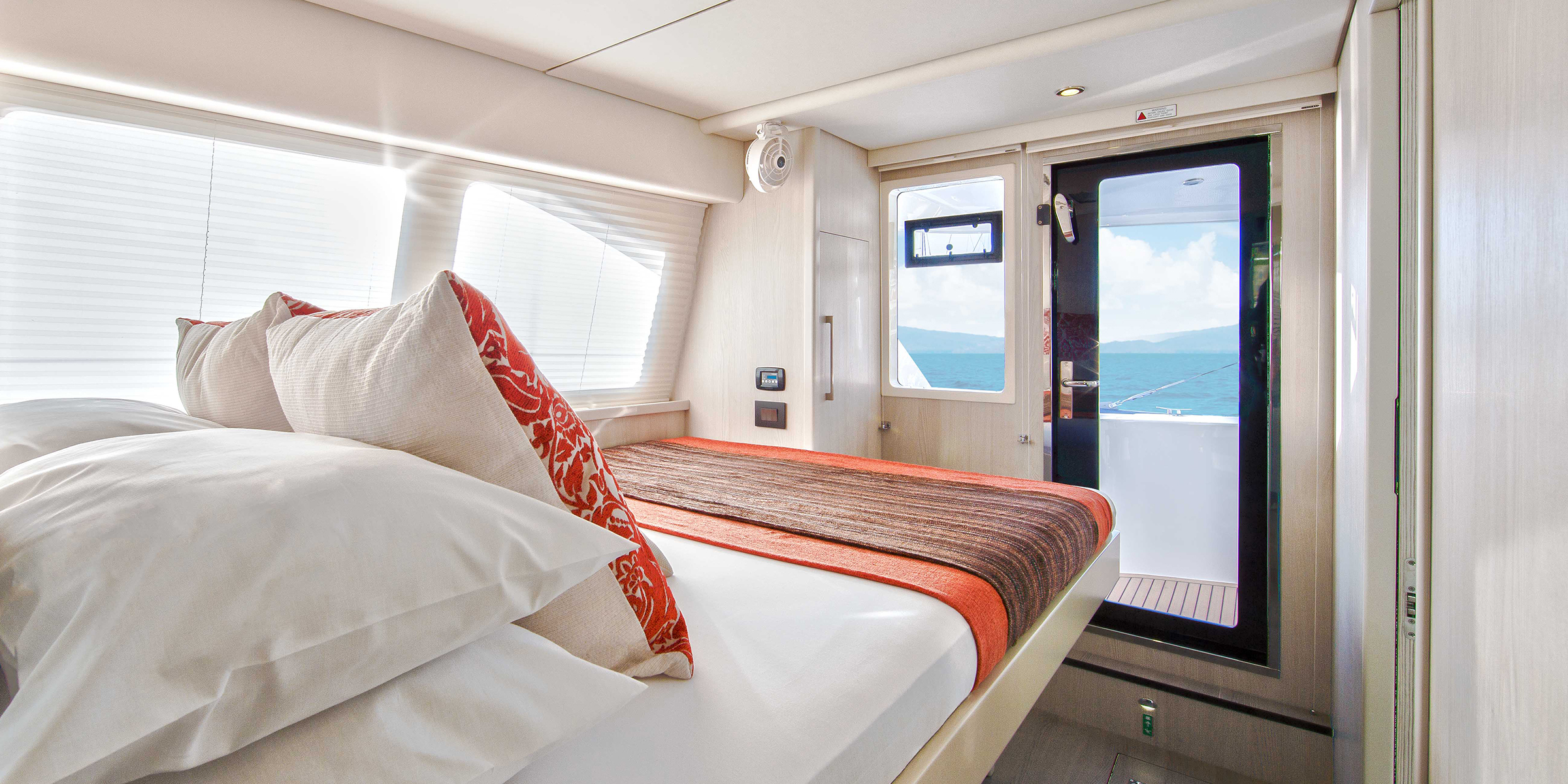 Leopard 58 - Luxury yacht charter Bahamas & Boat hire in Bahamas New Providence Nassau Paradise Harbour Club 6