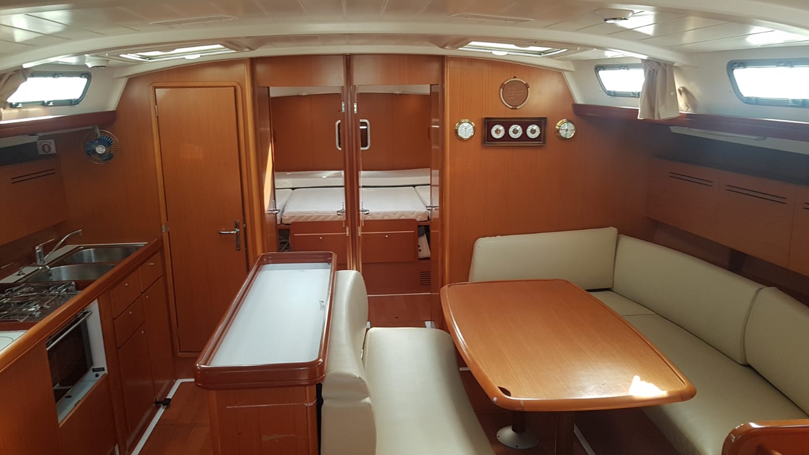 Cyclades 50.5 - Yacht Charter Piombino & Boat hire in Italy Tuscany Piombino Salivoli 2
