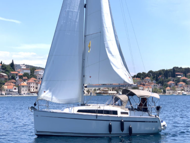 Bavaria Cruiser 34 - Yacht Charter Rogoznica & Boat hire in Croatia Šibenik Rogoznica Marina Frapa 3