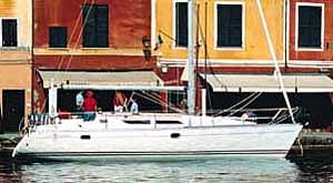 Sun Odyssey 37 - Yacht Charter The Solent & Boat hire in United Kingdom England The Solent Southampton Hamble-Le-Rice Hamble Point Marina 4