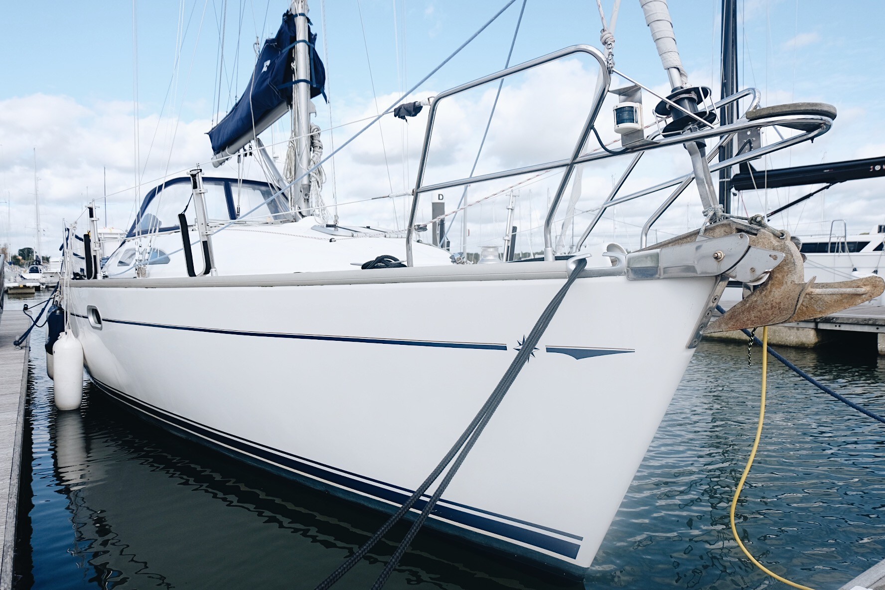 Sun Odyssey 37 - Yacht Charter The Solent & Boat hire in United Kingdom England The Solent Southampton Hamble-Le-Rice Hamble Point Marina 5