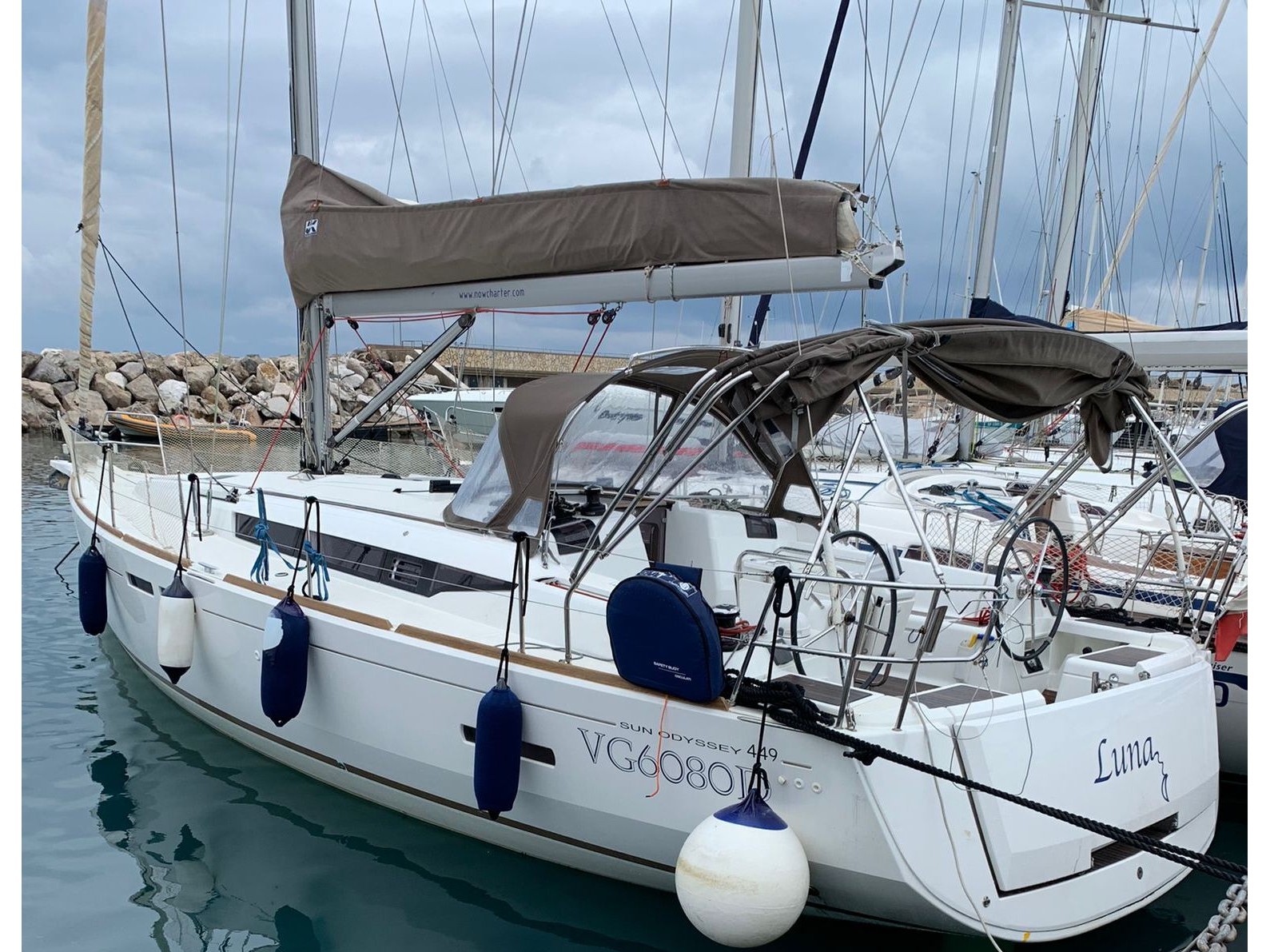 Sun Odyssey 449 - Yacht Charter Piombino & Boat hire in Italy Tuscany Piombino Salivoli 2