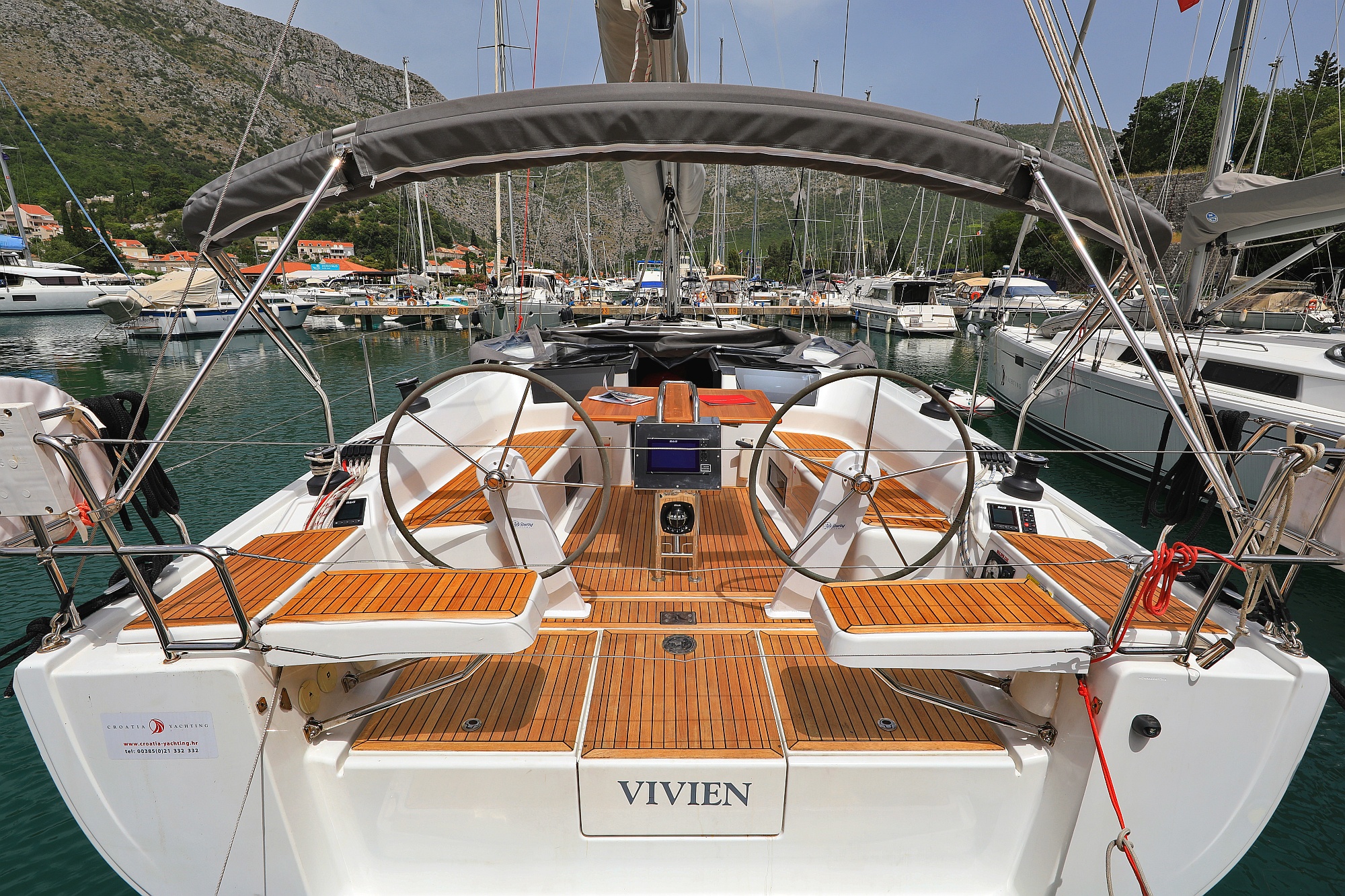 Hanse 418 - 3 cab. - Yacht Charter Komolac & Boat hire in Croatia Dubrovnik-Neretva Dubrovnik Komolac ACI Marina Dubrovnik 2