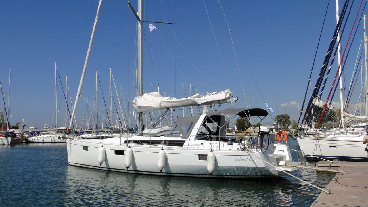 Oceanis 48 - 5 cab. - Yacht Charter Corsica & Boat hire in France Corsica South Corsica Ajaccio Port Tino Rossi 1