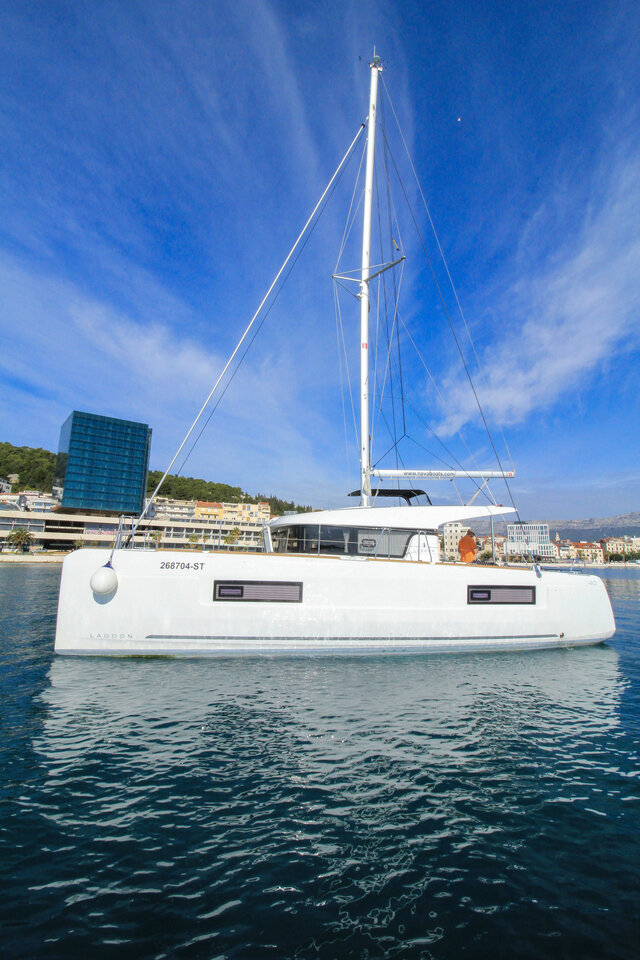 Lagoon 40 - 4 + 2 cab - Yacht Charter Slano & Boat hire in Croatia Dubrovnik-Neretva Slano ACI Marina Slano 1