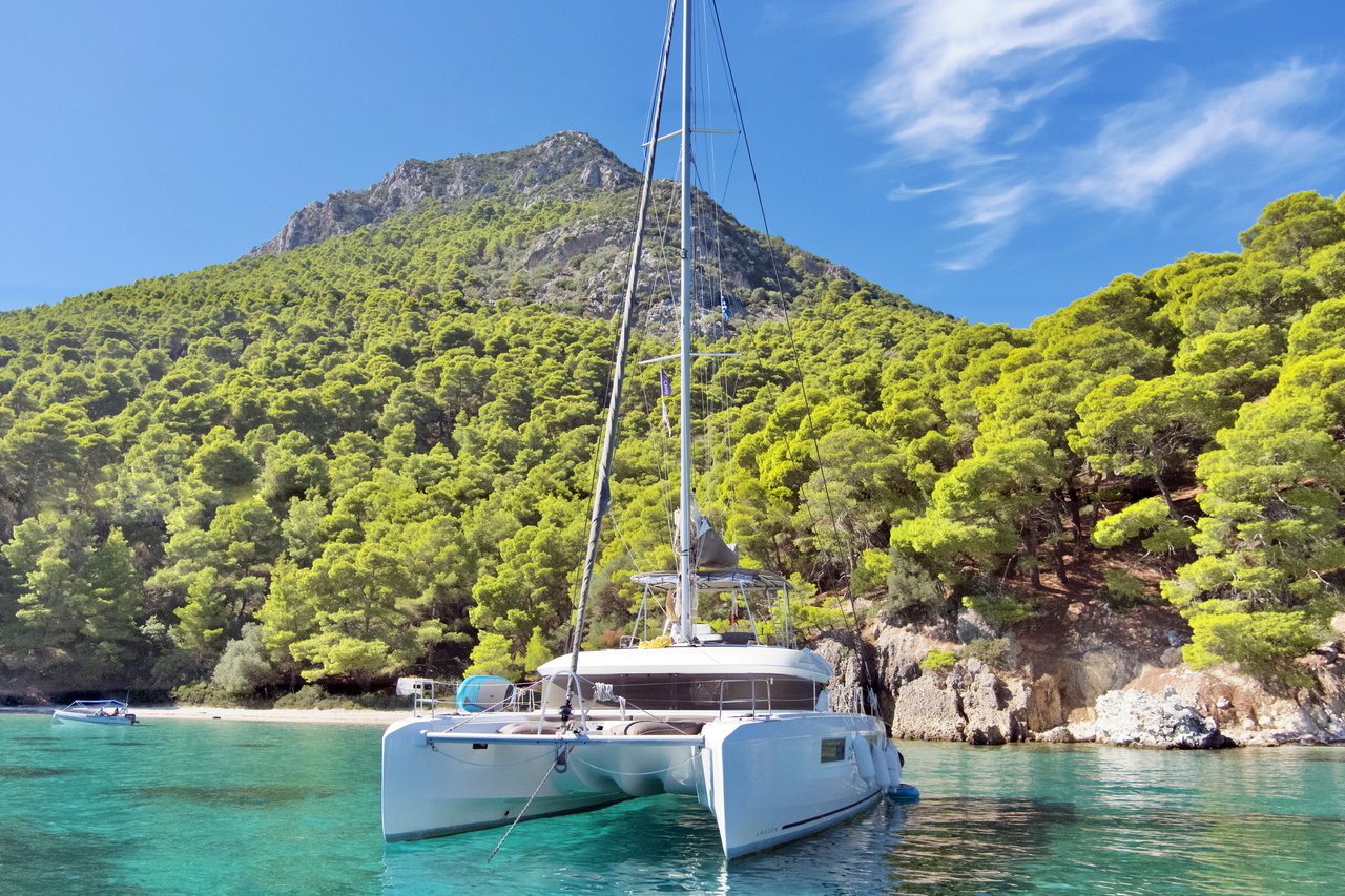 Lagoon 50 - 6 + 2 cab. - Yacht Charter Palairos & Boat hire in Greece Ionian Sea South Ionian Lefkada Palairos Marina Paleros 6