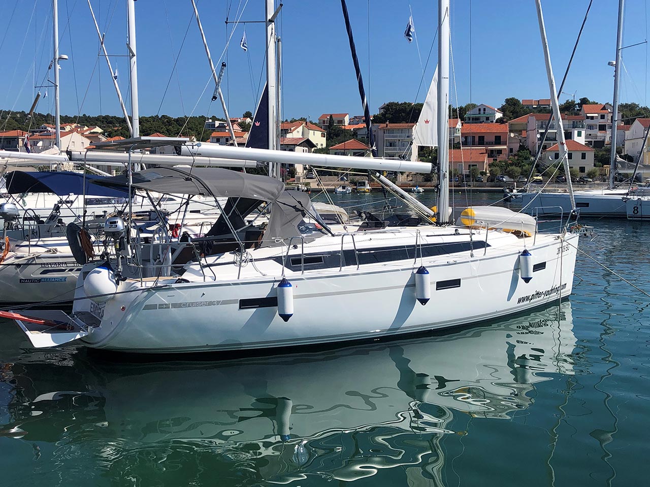Bavaria Cruiser 37 - 3 cab. - Yacht Charter Murter & Boat hire in Croatia Kornati Islands Murter Jezera ACI Marina Jezera 1