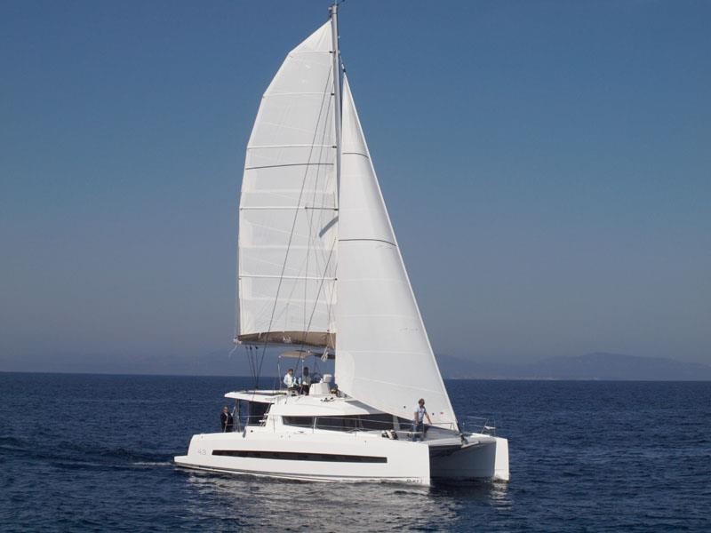 Bali 4.3 - 4 + 2 cab. - Catamaran charter Naples & Boat hire in Italy Campania Bay of Naples Pozzuoli Pozzuoli 1