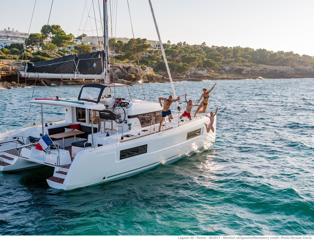 Lagoon 40 - 4 + 2 cab - Yacht Charter Lefkada & Boat hire in Greece Ionian Sea South Ionian Lefkada Lefkas Port of Lefkada 3