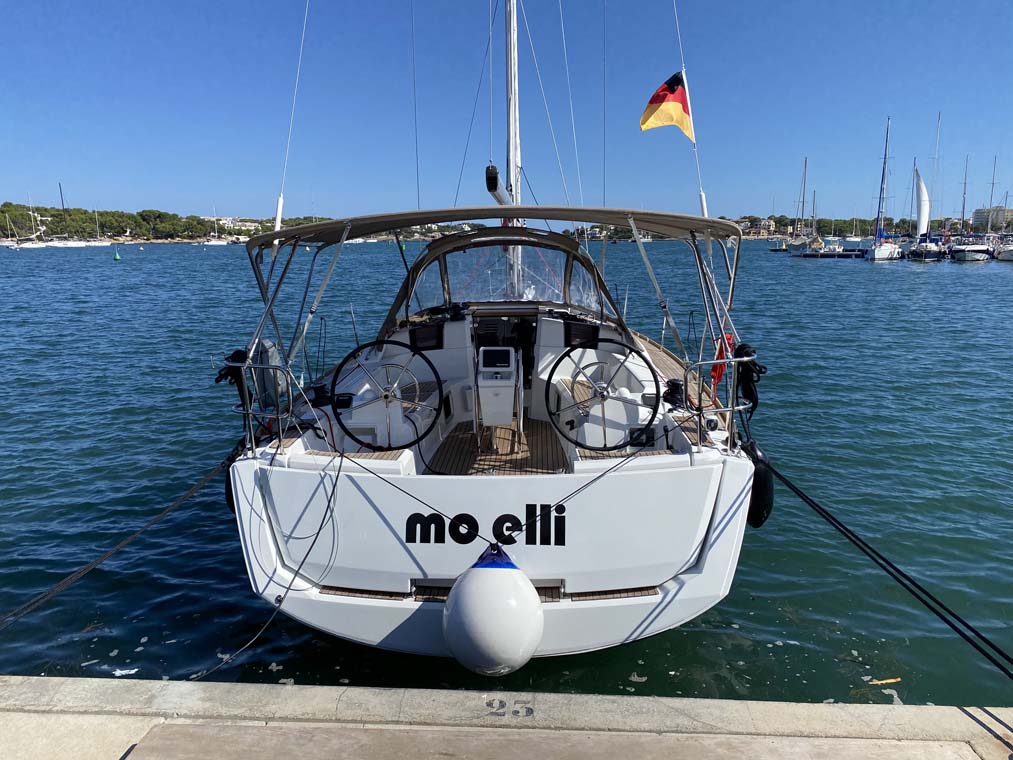 Sun Odyssey 389 - Yacht Charter Portocolom & Boat hire in Spain Balearic Islands Mallorca Portocolom Porto Colom 4